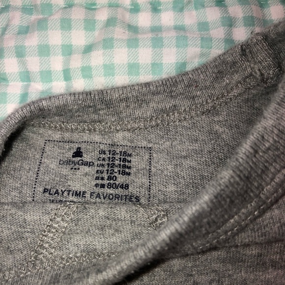 **SOLD** GAP toddler outfit - Picture 4 of 4